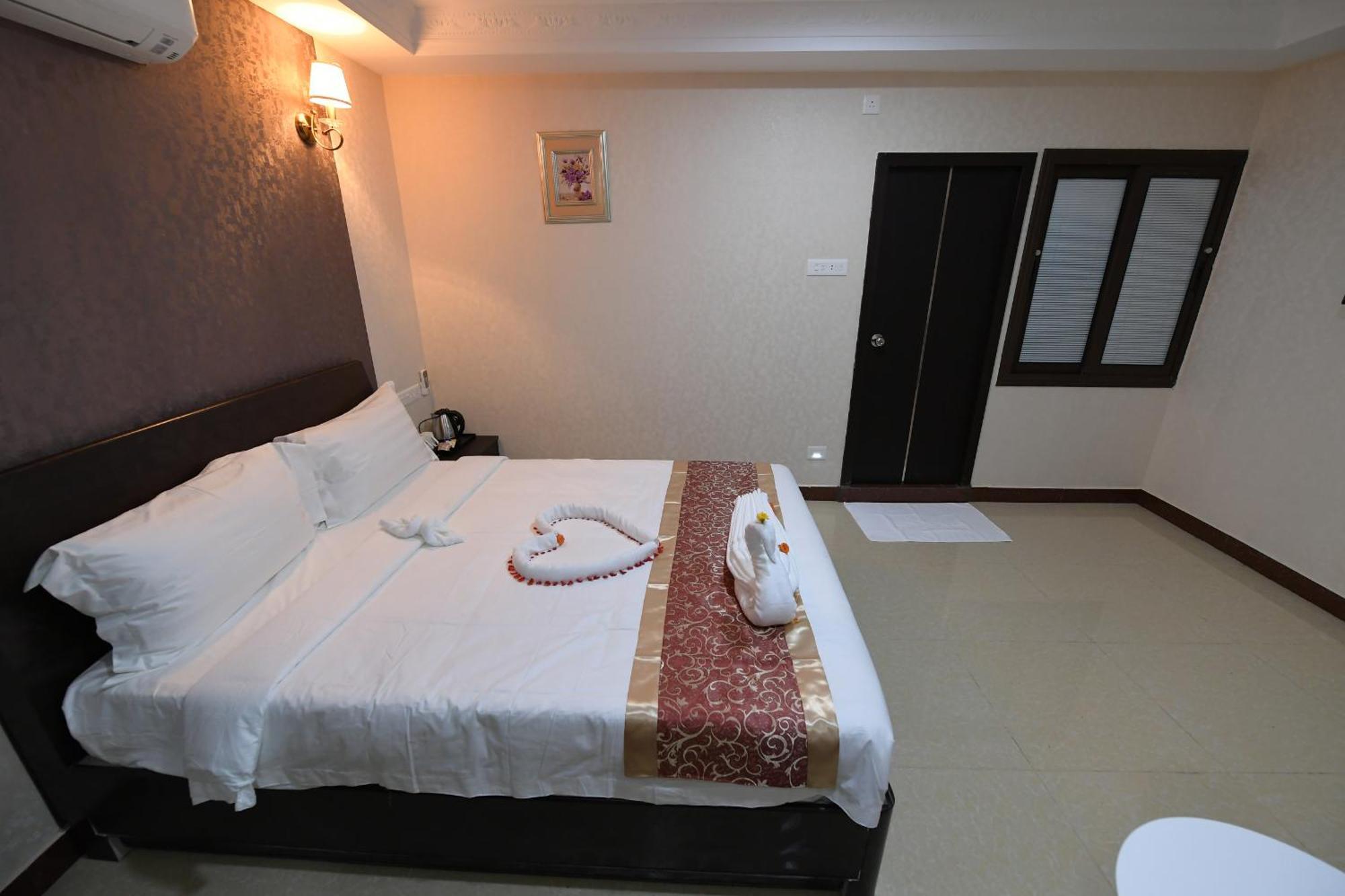 Coastal Grand Hotel Sampath Tiruchirappalli Εξωτερικό φωτογραφία